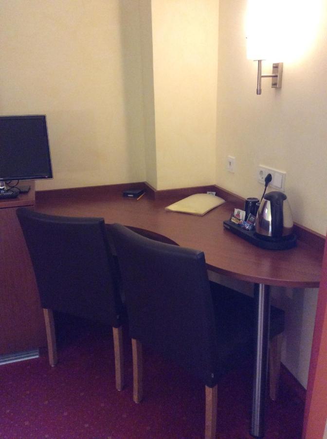 Hotel-Pension Berger ไฮเดลเบิร์ก ภายนอก รูปภาพ