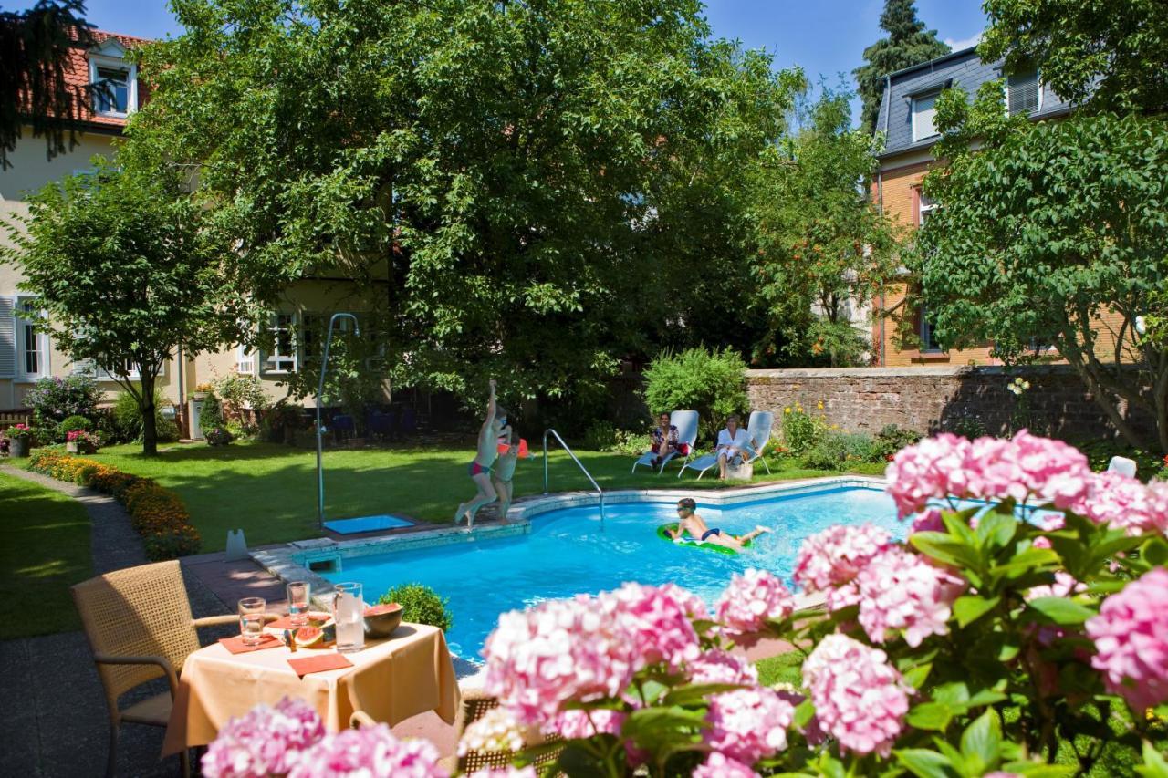 Hotel-Pension Berger ไฮเดลเบิร์ก ภายนอก รูปภาพ