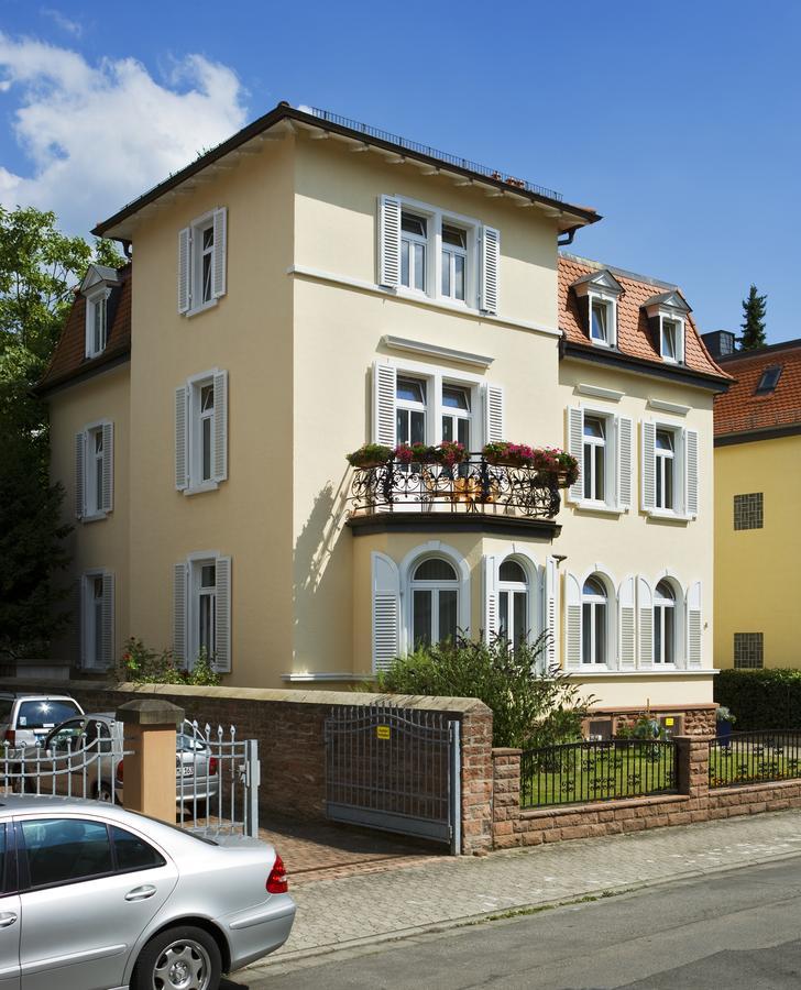 Hotel-Pension Berger ไฮเดลเบิร์ก ภายนอก รูปภาพ