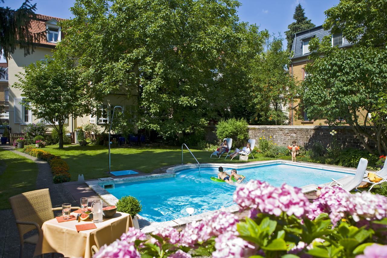 Hotel-Pension Berger ไฮเดลเบิร์ก ภายนอก รูปภาพ
