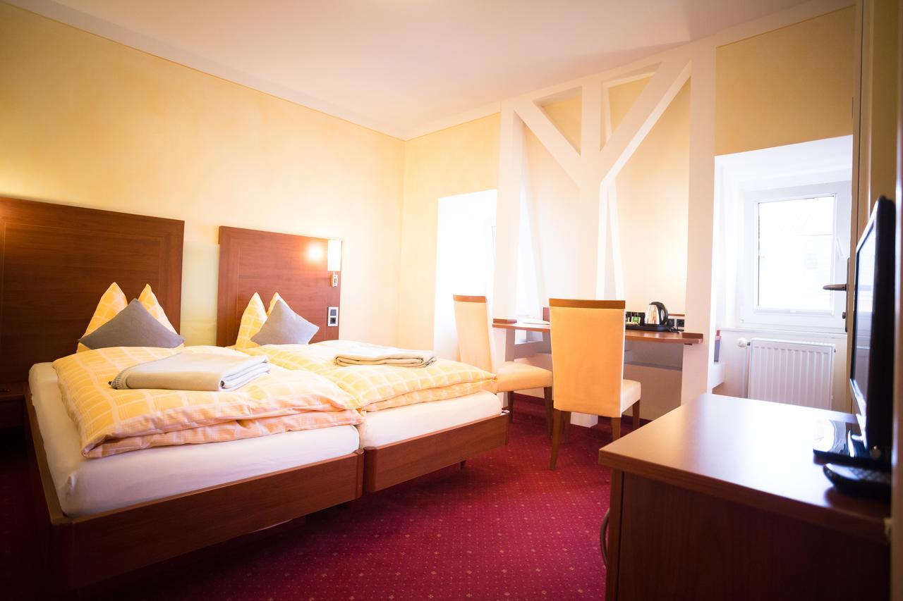 Hotel-Pension Berger ไฮเดลเบิร์ก ภายนอก รูปภาพ